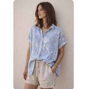 Rachel Ashwell Blue Floral Short Sleeve Button Down Boxy Linen Coastal Shirt
